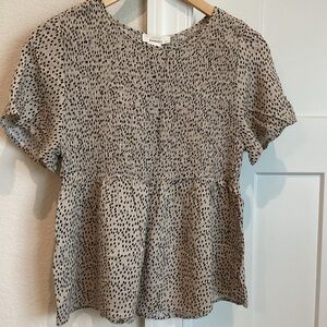 Like-New Short Sleeve Smocked Cropped Babydoll Top
